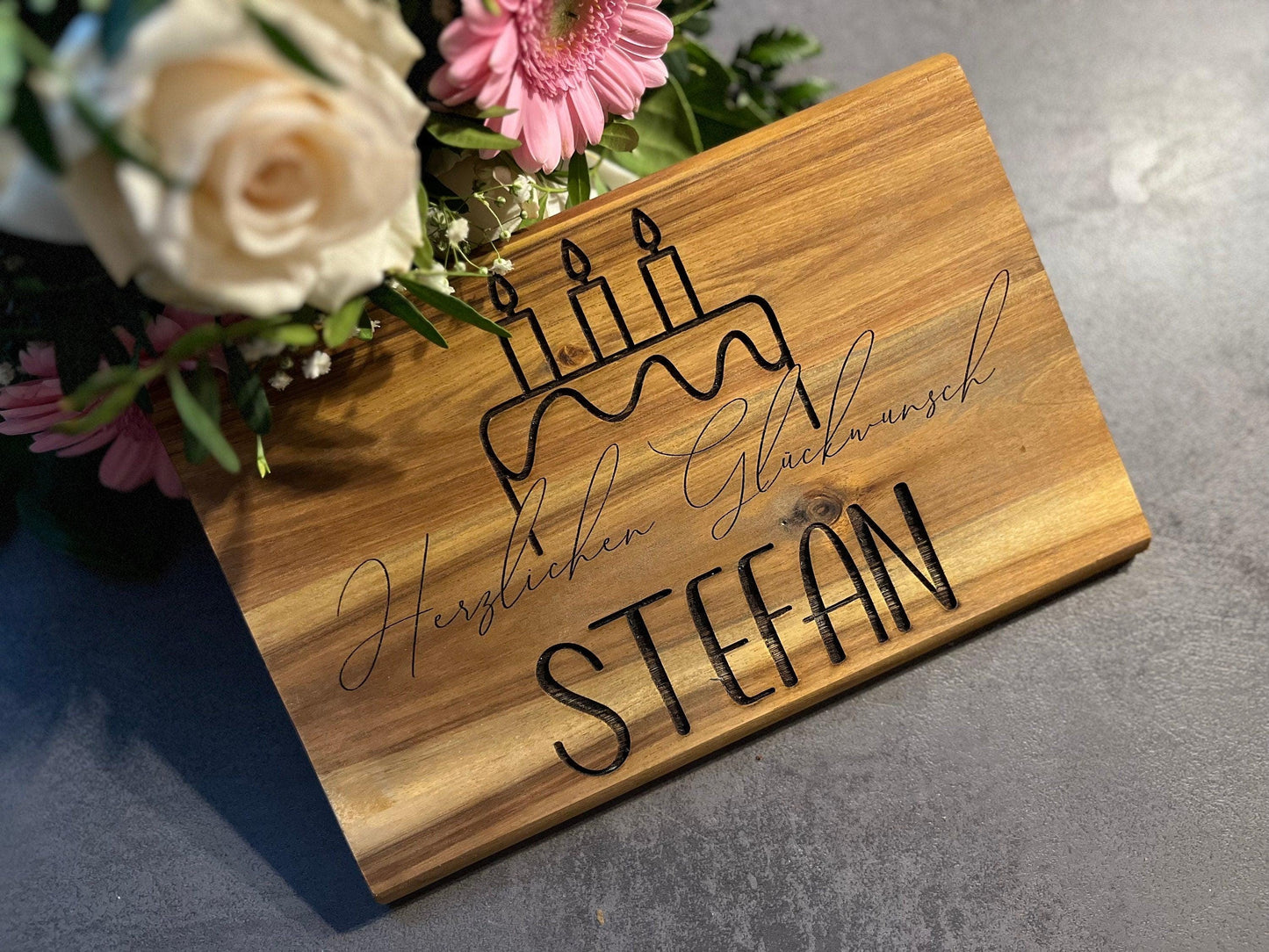 Personalisiertes Geburtstagsbrettchen - Frühstücksbrettchen