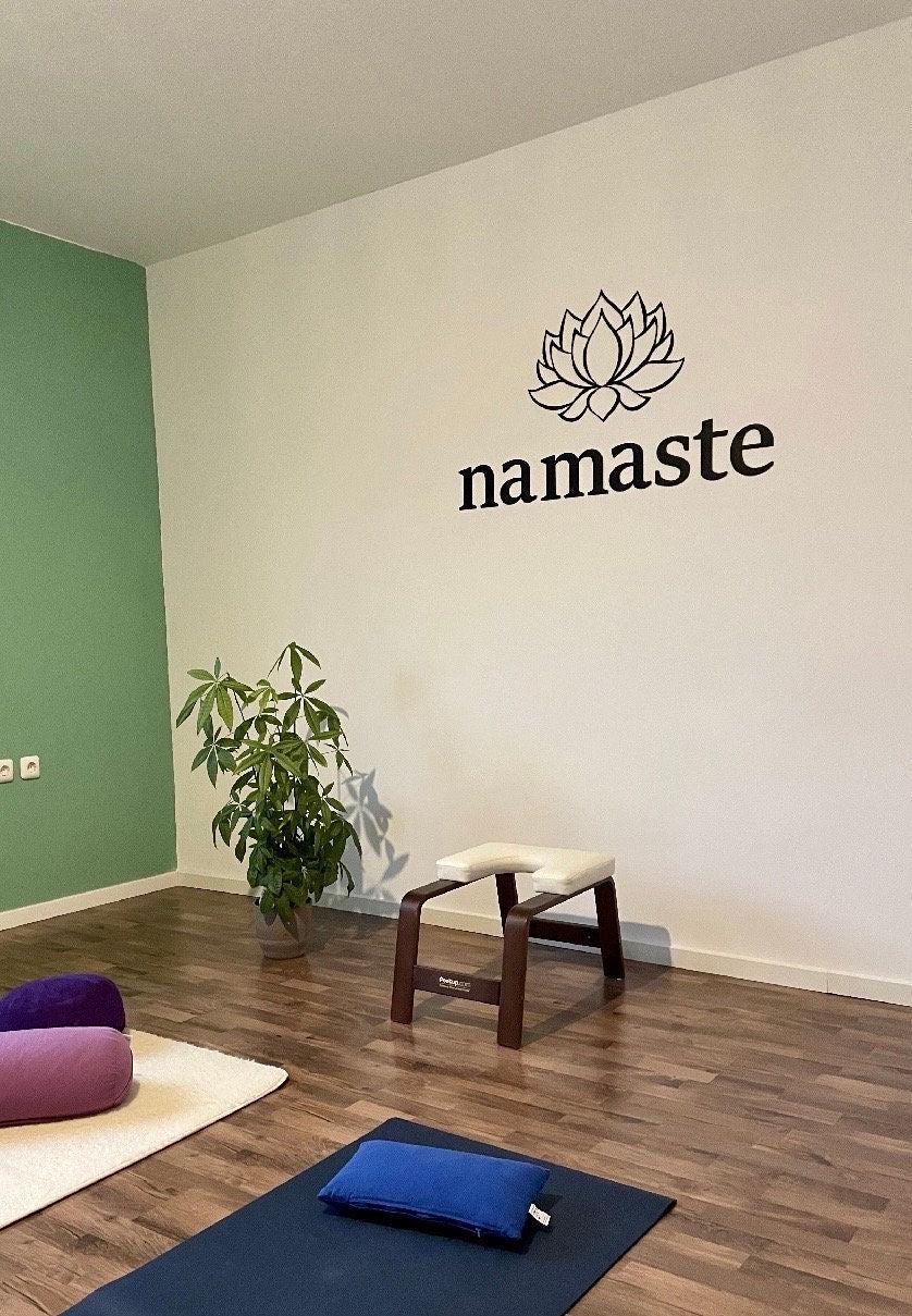 Namaste - Holzschriftzug