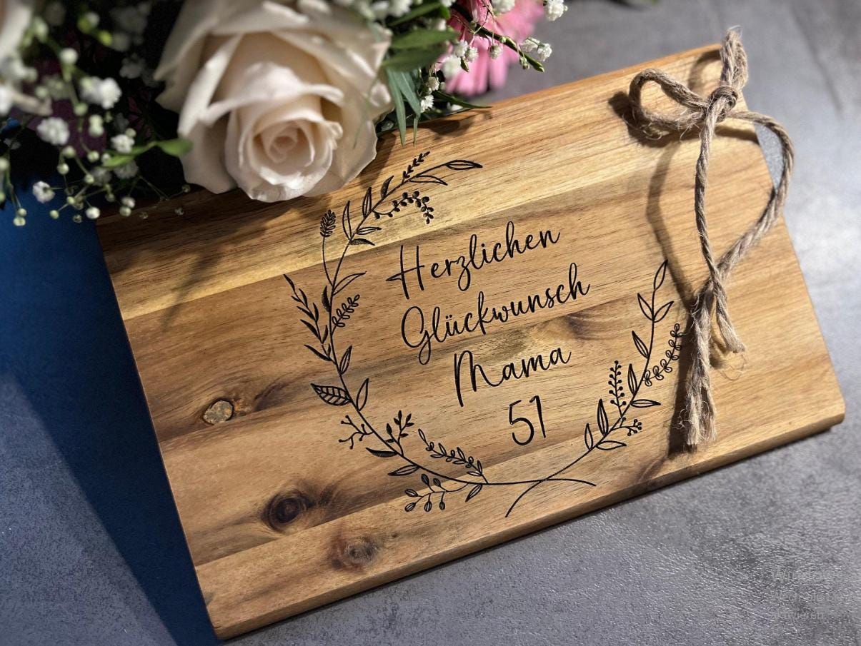 Personalisiertes Geburtstagsbrettchen - Frühstücksbrettchen
